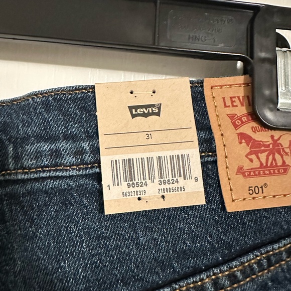 Levi's Women's Blue Denim Shorts - Picture 4 of 5